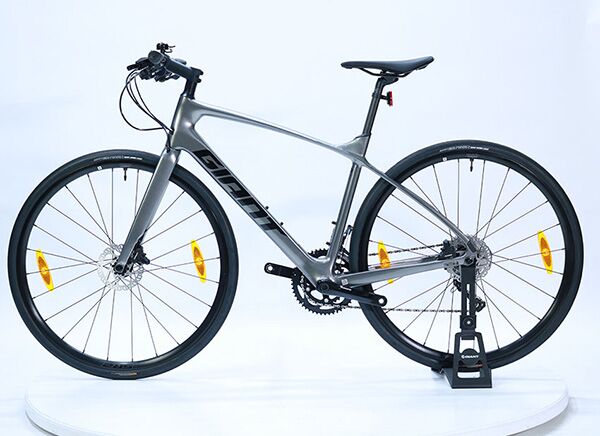 Xe đạp touring Giant FASTROAD ADVANCED 2 2021